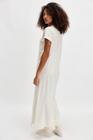 Relaxed Maxi Tee