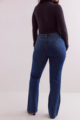 CRVY Starlight Straight-Leg Jeans By We The Free At Free People In Blue Agate, Size: 27