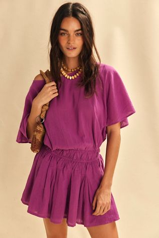 Taking Sides Maxi