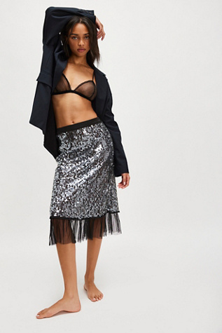 【関税&送料込】For Love & Lemons Skirts Black For Love & Lemons Nelly Maxi Skirt in Black | REVOLVE