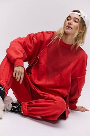 Making It Pullover par FP Movement en Rouge Victoire, pour femme taille: S chez Free People
