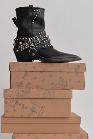 Free people flat boots best sale