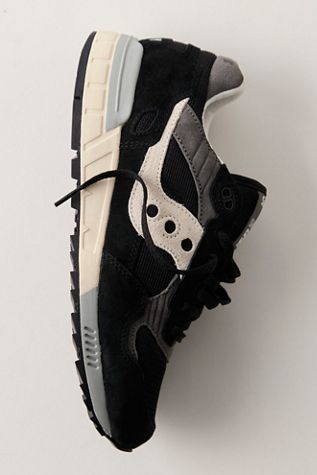Saucony Shadow 5000 Sneakers