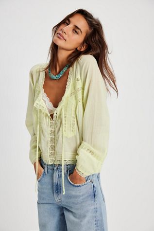 Pucker Up Seamless Cami
