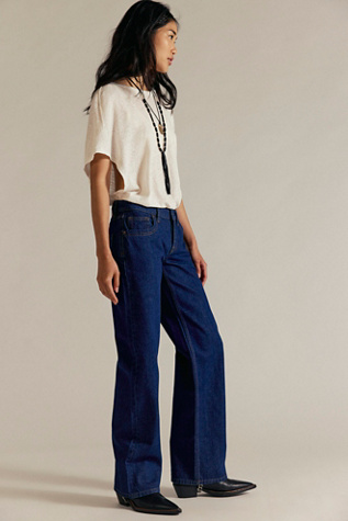 We The Free Tennessee Low-Rise Boyfriend Jeans at Free People in Blue, Size: 29