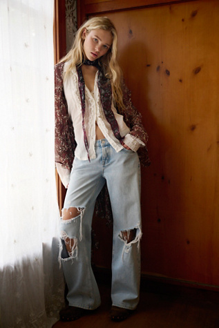 We The Free Tennessee Low-Rise Boyfriend Jeans