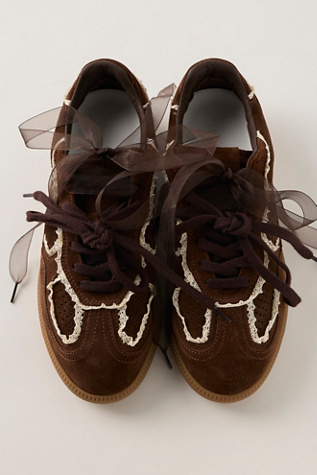 ALOHAS Tb.490 Crochet Sneakers