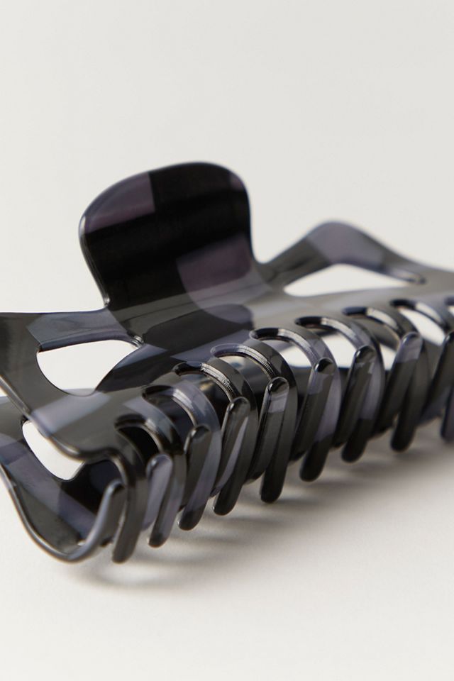 Clara Striped Claw Clip #1