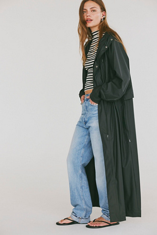 RAINS Bold Longest W3 Rain Jacket