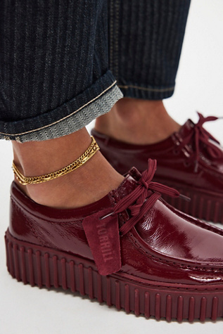 Clarks Torhill Bee Moccasins product page