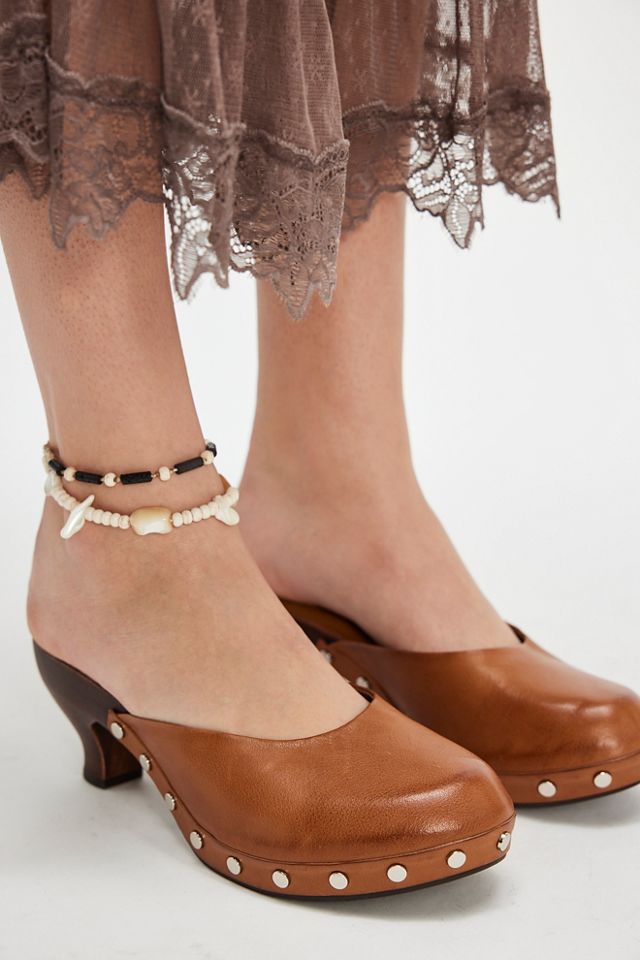 Free People store clogs