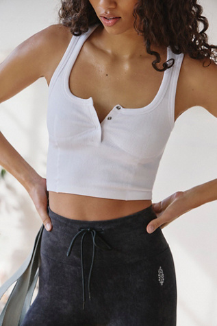 Go To Henley Cami par FP Movement en White, pour femme taille: M/L chez Free People