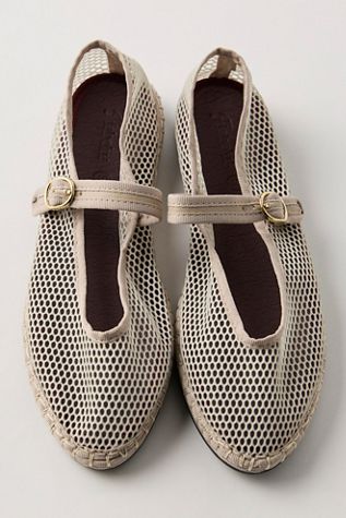 Isabella Mesh Mary Janes