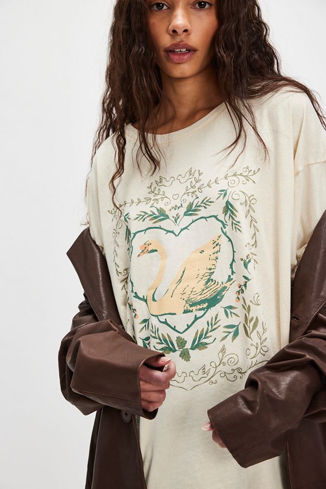 Swan Tee #2