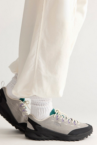KEEN Jasper Zionic Sneakers