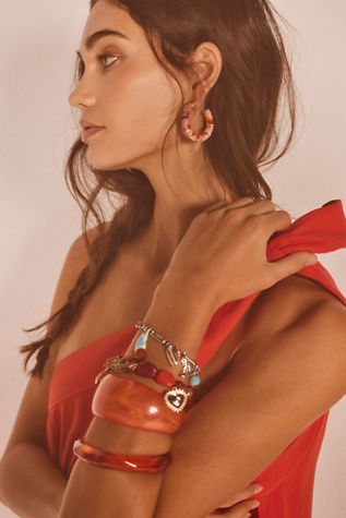 Magnitude Bangle par Free People en Amber, pour femme
