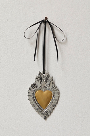 Two Toned Sacred Heart Wall Hanging