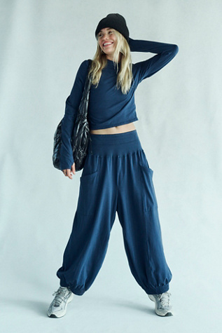 Up In The Air Set par FP Movement en Supernova, pour femme taille: XL chez Free People