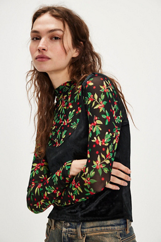 Holly Layering Twosie product page