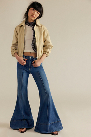 La Rosa Flare Jeans par We The Free en Perfection, pour femme taille: 25 chez Free People