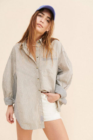 Happy Hour Oxford Buttondown