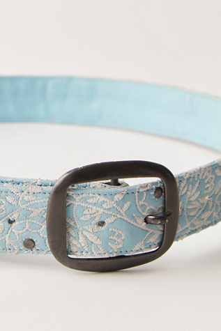 Mountain Meadow Stud Belt