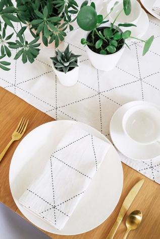 Anchal Graph Embroidered Napkins - Set of 2