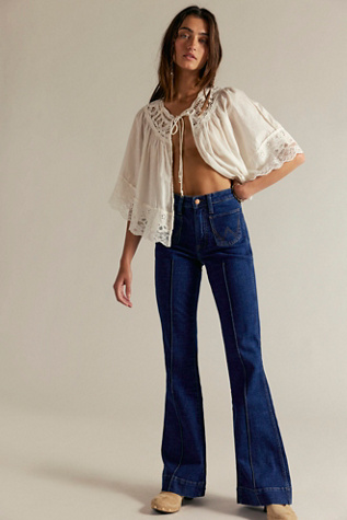 Wrangler x Lainey Wilson Bare Back Pintuck Flare Jeans