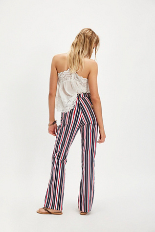 Wrangler x Lainey Wilson Striped Flare Jeans