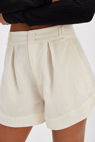 Marina Trouser Shorts by Free People in White, Size: US 2