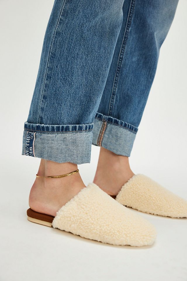 Cloud Nine Nora Slides #1