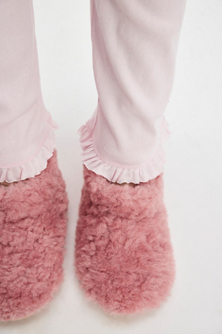 My Favorite Faux Fur Slipper Socks At Free People In Blush, Size: Small