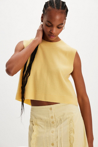 Laurel Vest