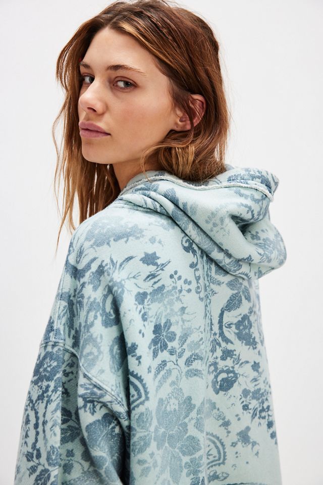 Magpie Sweatshirt #2