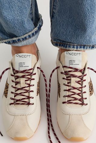 Oncept Essex Sneakers