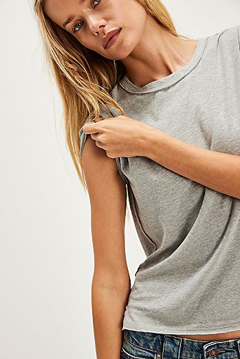 Hermes By Margiela Taupe Silk Knit Sleeveless Turtle Hermes By Margiela Taupe Silk Knit Sleeveless Turtle