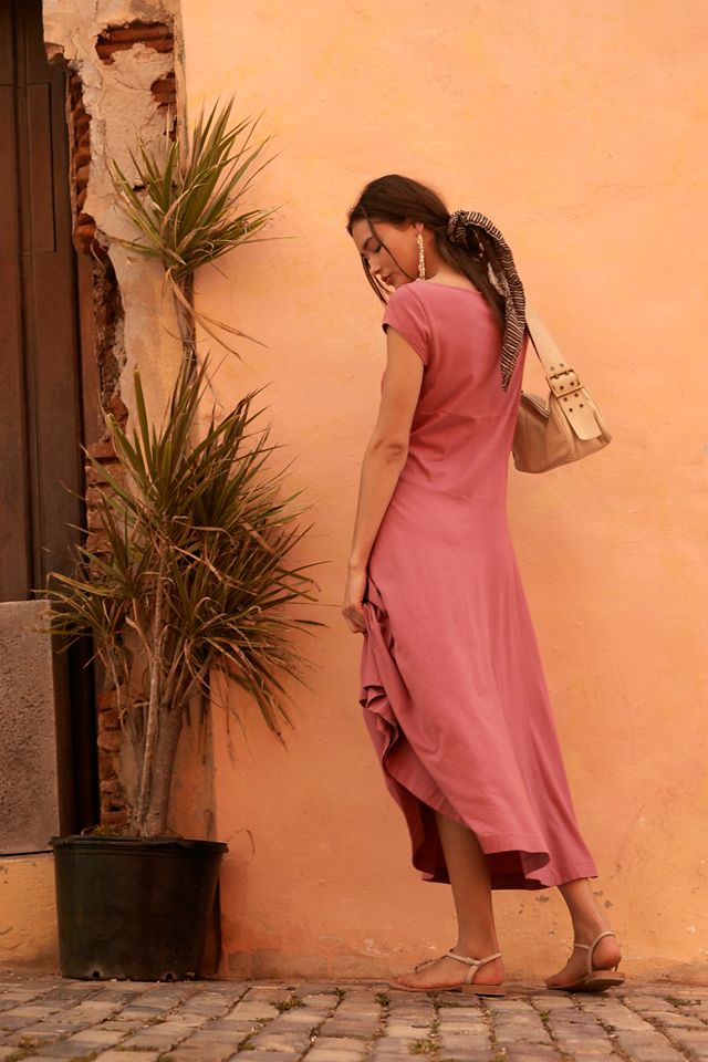 Ellis Maxi #1