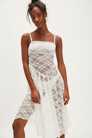 Lucia Lace Tea Slip