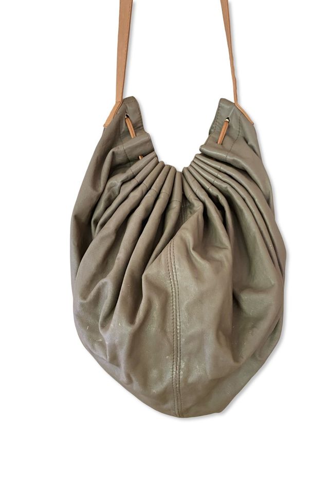 1970s Leather Accordion Bucket Bag Selected By Ritual Vintage #1
