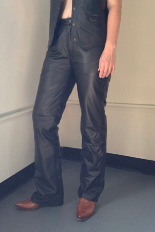 Женские брюки SharpLilTeeth Vintage Black Leather Biker Pants Selected, цвет: Чёрный — фото 4