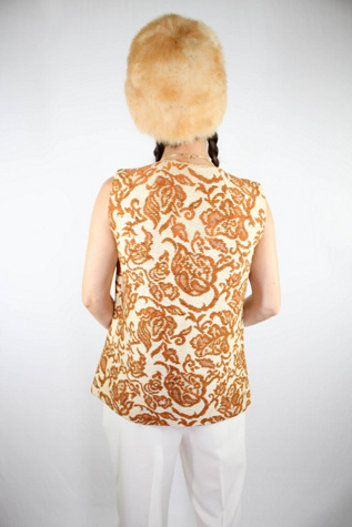 Женский жилет Moons + Junes Vintage 1970s Floral Tapestry Artisan Woven Tweed Vest Selected, цвет: Разноцветный — фото 3