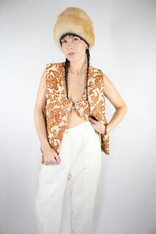1970s Floral Tapestry Artisan Woven Tweed Vest Selected By Moons + Junes Vintage