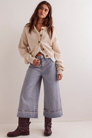 We The Free Brette Cropped Wide-Leg Jeans at Free People in Light Wash, Size: 33