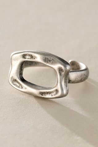 Bague carrée