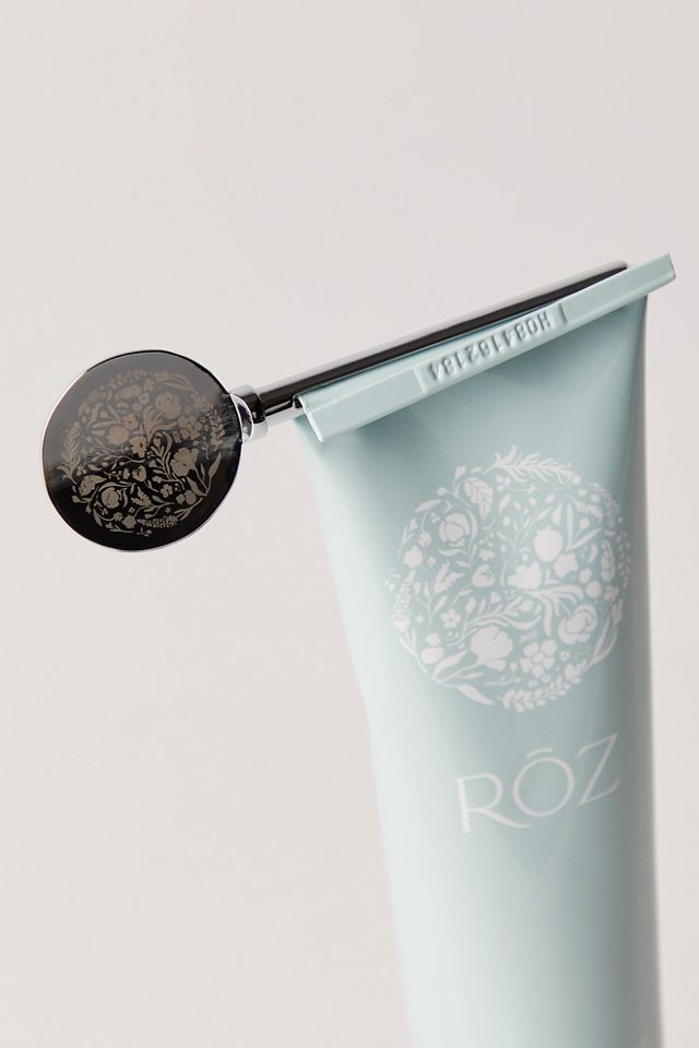 RŌZ Foundation Mask #1