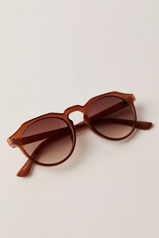 Sedona Round Sunnies At Free People In Espresso