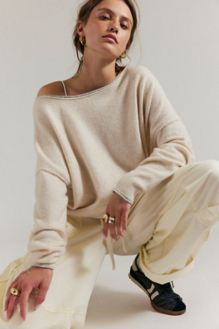 See Me Pullover - thumbnail 5