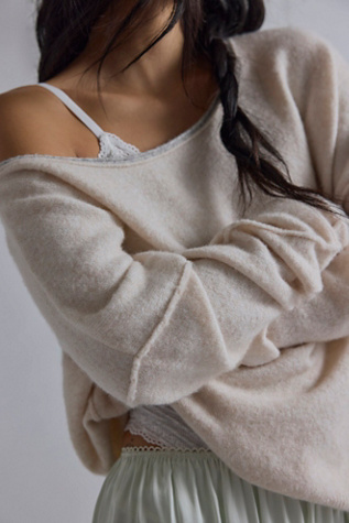 See Me Pullover - thumbnail 3