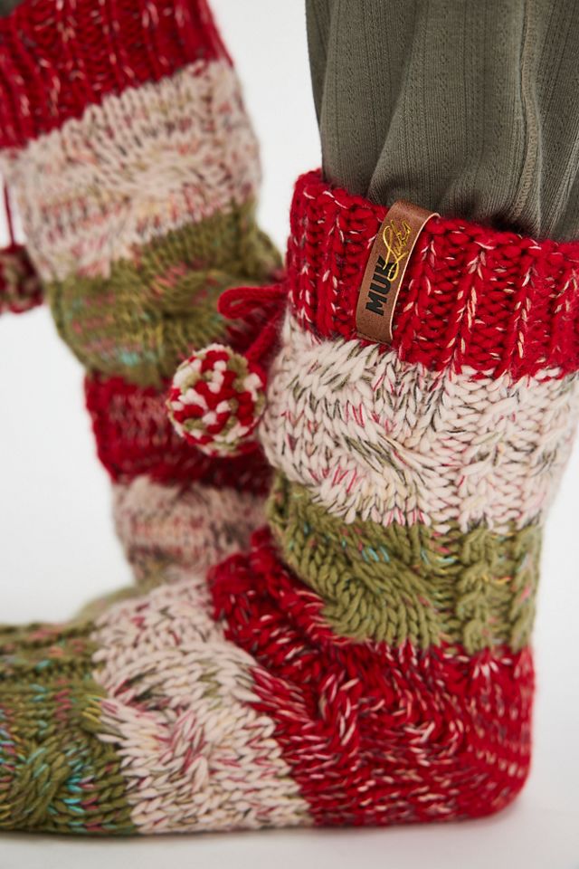 Cozy Cottage Slipper Socks #1
