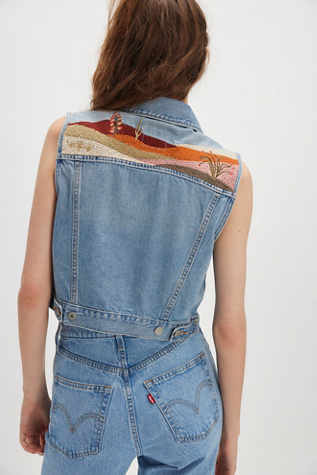 Levi's Embroidered XS Vest